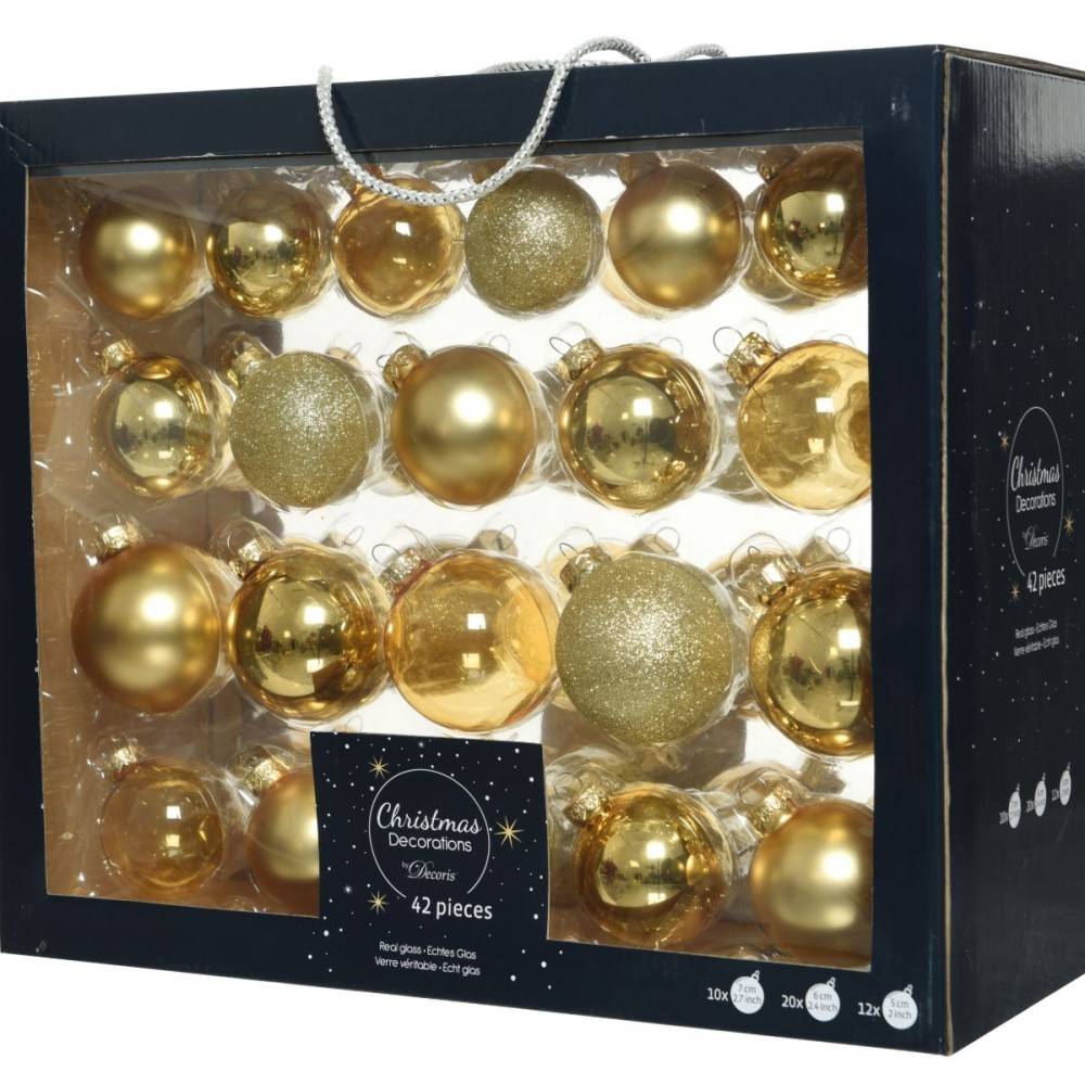 Gouden kerstballen in diverse maten en texturen, verpakt in een doorzichtige doos.