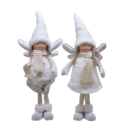 Twee schattige witte engeltjes met hoedjes, zachte stoffen en gestreepte sjaals.