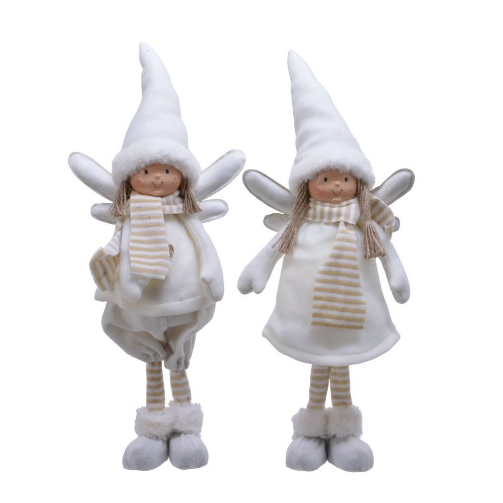 Twee schattige witte engeltjes met hoedjes, zachte stoffen en gestreepte sjaals.