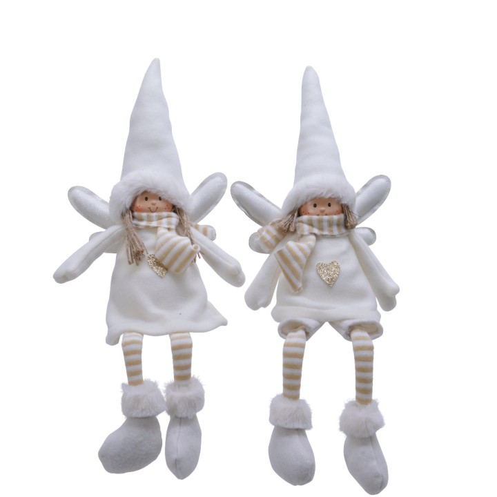 Twee schattige poppen met witte kleding, puntige hoeden en gestreepte sokken.