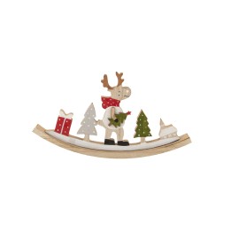 Houten kerstdecoratie met een rendier, kerstbomen en cadeaus in vrolijke kleuren.