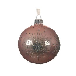 Glinsterende, rozenkleurige kerstbal met sprankelende zilveren en blauwe versieringen.
