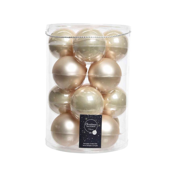 Transparante container met glanzende, goud- en zilverkleurige kerstballen in verschillende maten.