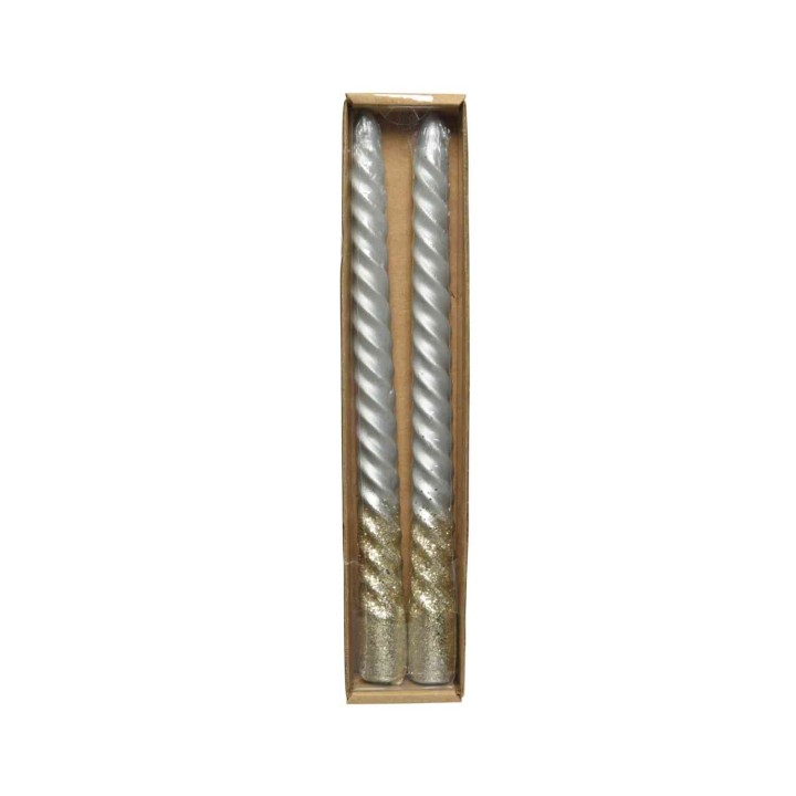 Twee gedraaide kaarsen in zilver en goud, elegant verpakt in een doosje.