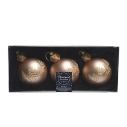 Drie bronzen kerstballen met geometrische patronen in een elegante verpakking.