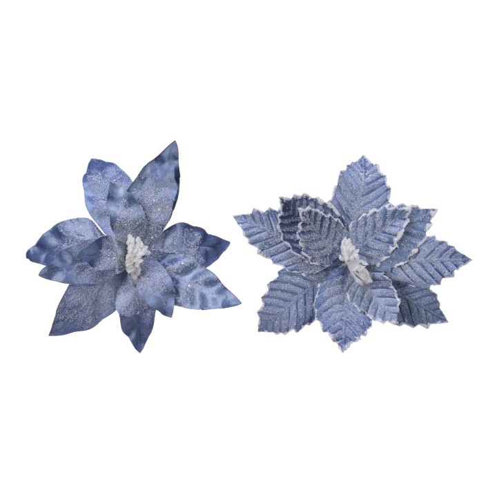 Twee grote, blauwe bloemen met gedetailleerde bladeren en een elegante, zachte uitstraling.