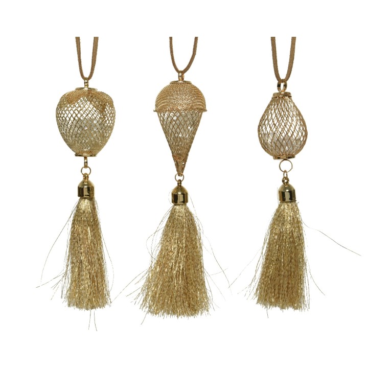 Drie gouden hangers met een netvorm en lange, glinsterende franje. Elegante, verfijnde uitstraling.