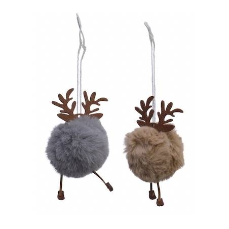 Zachte, pluizige kerstdecoraties met hoorns, in grijs en bruin, aan een touwtje.