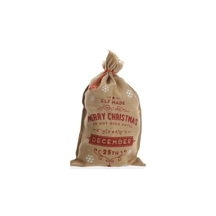 Een jute zak met een kerstontwerp, rood geborduurd met sneeuwvlokken en een strik bovenaan.