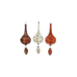 Drie ornamenten in warme kleuren, met gouden details en elegante, sierlijke vormen.