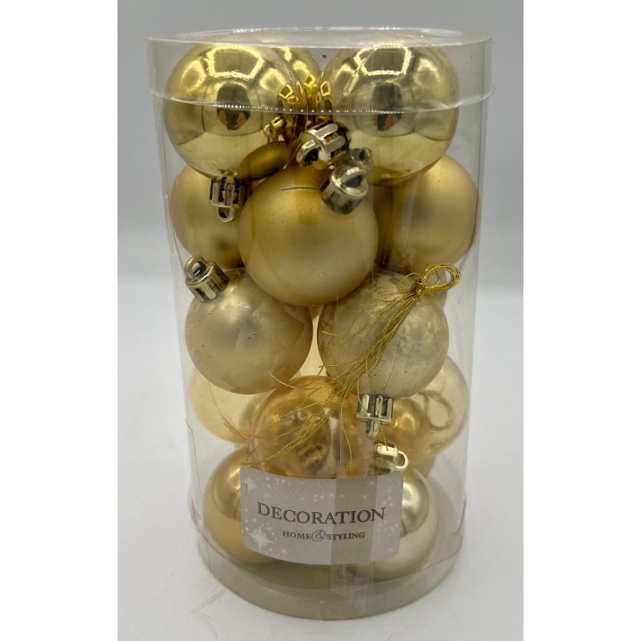 Een doorzichtige verpakking met gouden kerstballen in diverse tinten en afwerkingen.