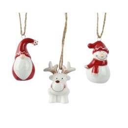 Drie feestelijke kerstdecoraties: een sneeuwman, rendier en kerstman, allemaal in vrolijke kleuren.