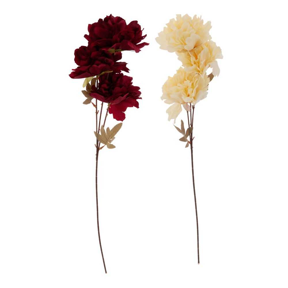 Twee lange takken met kunstbloemen: een dieprood en een zachte crème, met groene bladeren.