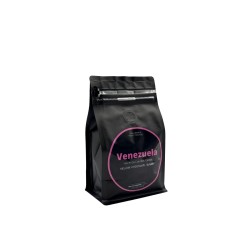 Zwarte koffieverpakking met een roze label en de tekst "Venezuela" in een moderne stijl.