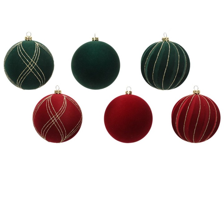 Elegante kerstballen in diep groen en rood, afgewerkt met gouden lijnen en textuur.