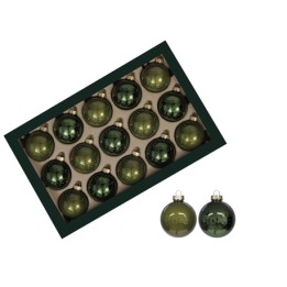 Groene kerstballen in verschillende tinten, netjes gepresenteerd in een doos.